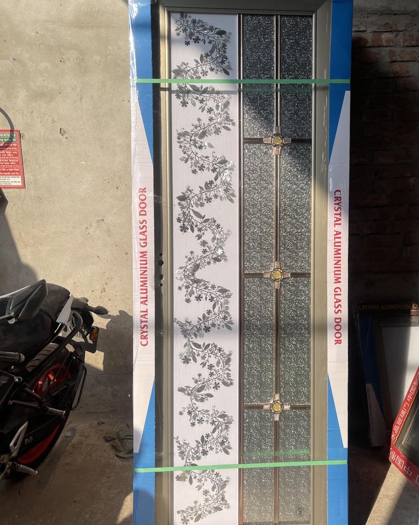 476834077_122132300282572590_9220062060796668615_n.jpg লাক্সারি গোল্ডেন জারা এলুমিনিয়াম গ্লাস ডোর - Image 5
