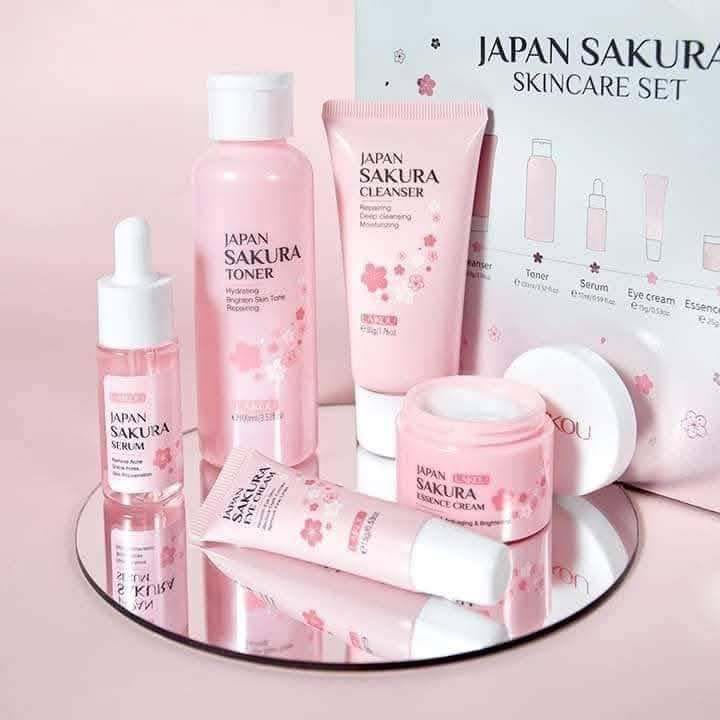WhatsApp-Image-2025-01-12-at-17.07.39_645aa999-1.jpg Laikou Japan Sakura Skincare Set – 5 Pcs